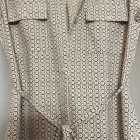 Retro Style Express Dress - Picture 2 of 4